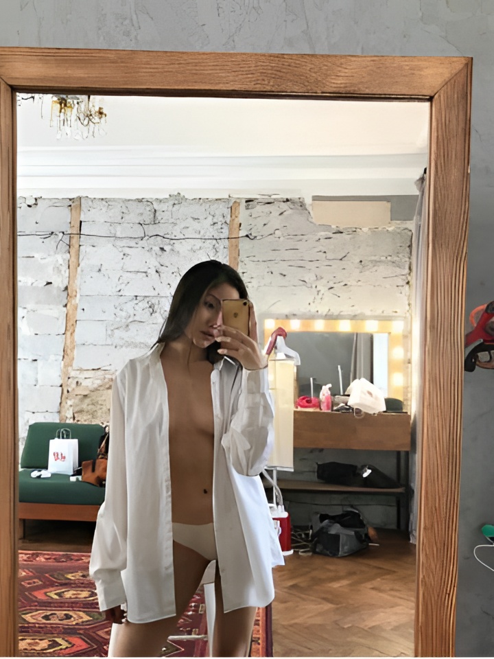 Алиса привлекальеная девушка из Ижевска цена от 10000 руб