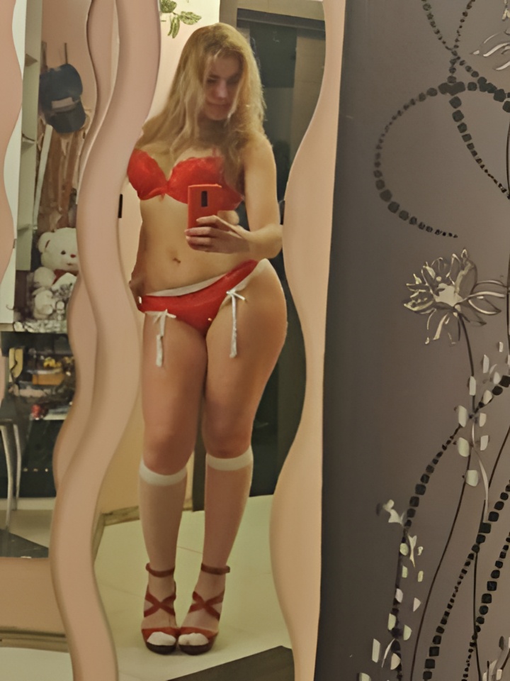 Индивидуалка Каролина, доступна для личного знакомства от 1500 руб