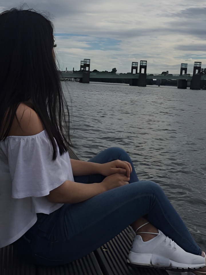 Марта привлекальеная девушка из Ижевска цена от 2500 руб