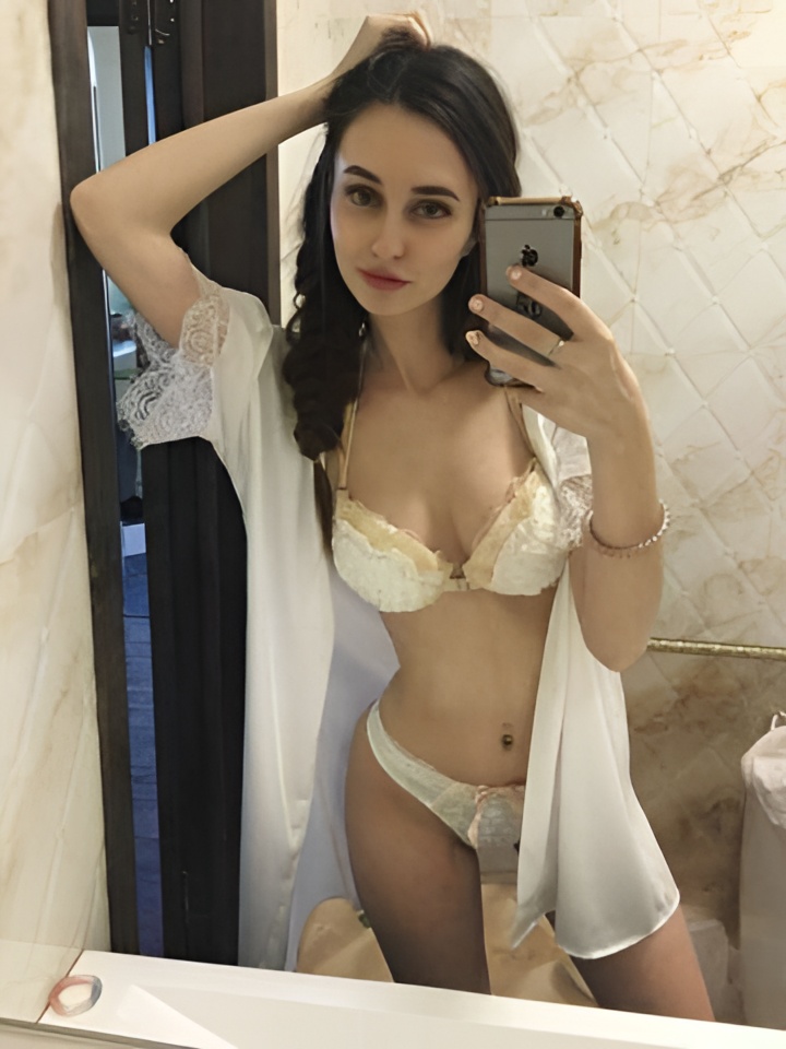 Ольга привлекальеная девушка из Ижевска цена от 2500 руб