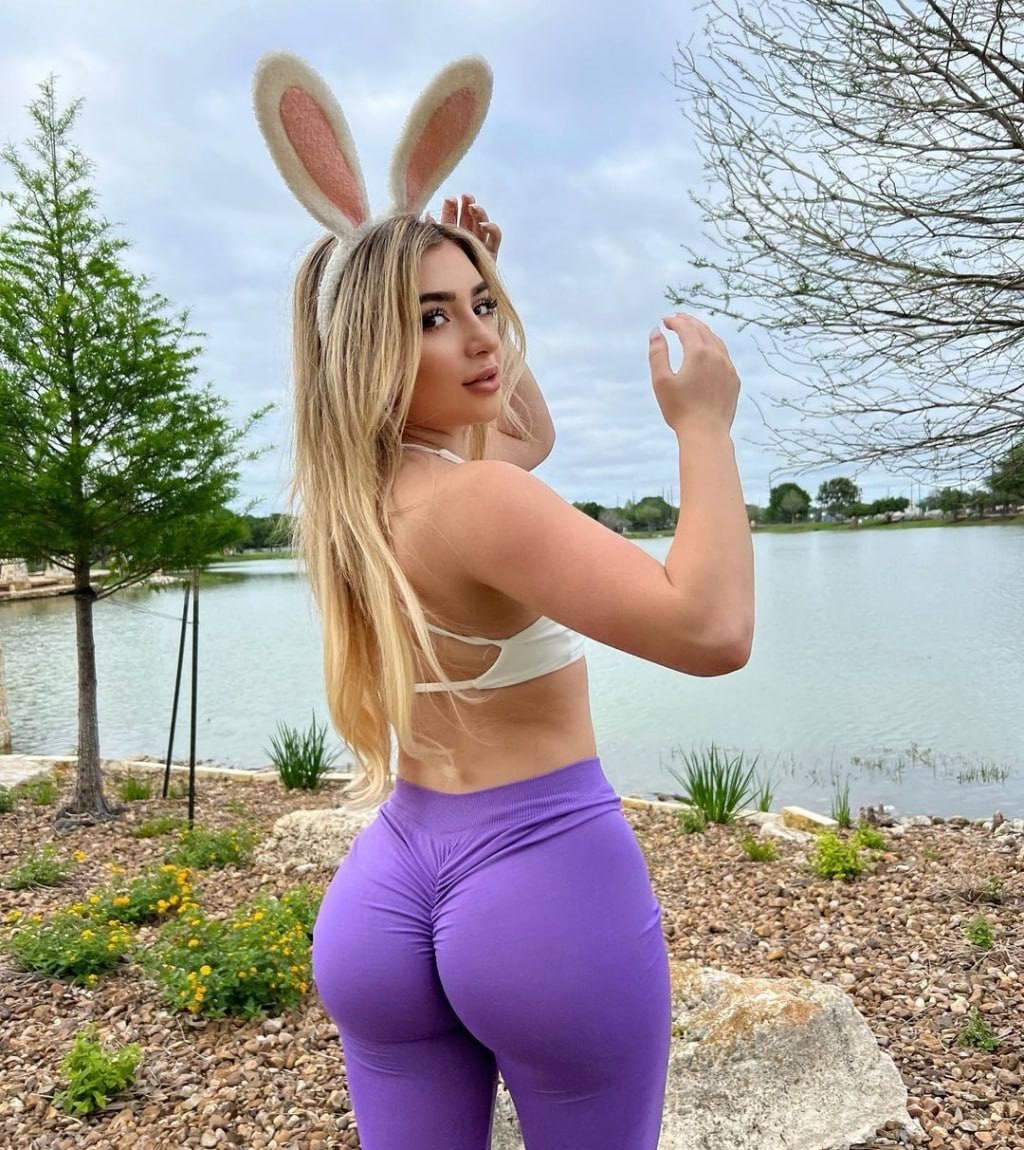 Анастасия привлекальеная девушка из Ижевска цена от 4000 руб