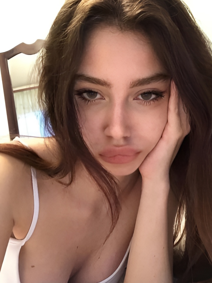 Индивидуалка Эмма, доступна для личного знакомства от 2500 руб