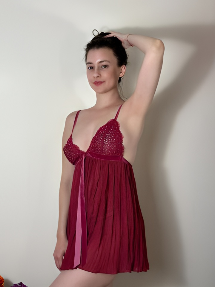 Индивидуалка Карина, доступна для личного знакомства от 10000 руб