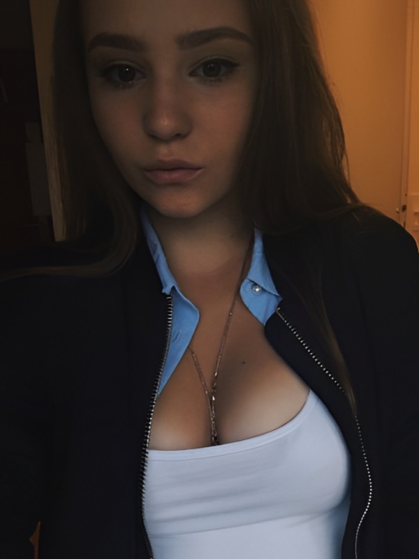 Евлалия привлекательная девушка из Ижевска цена от 2000 руб