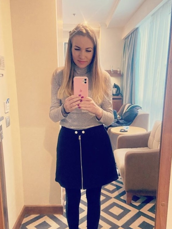 🎥 Надежда привлекательная девушка из Ижевска цена от 3500 руб