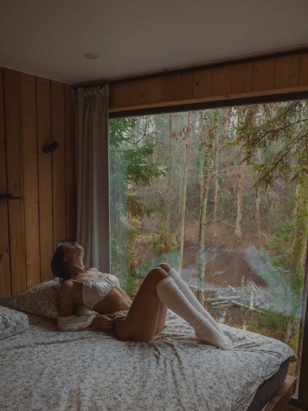 Елена привлекательная девушка из Ижевска цена от 7000 руб